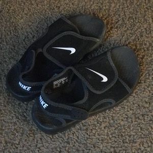 Boys Nike sandals